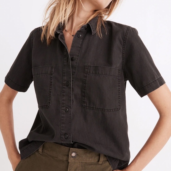 Madewell | Denim Short-Sleeve Button-Up Shirt in Lunar Wash - Picture 1 of 9